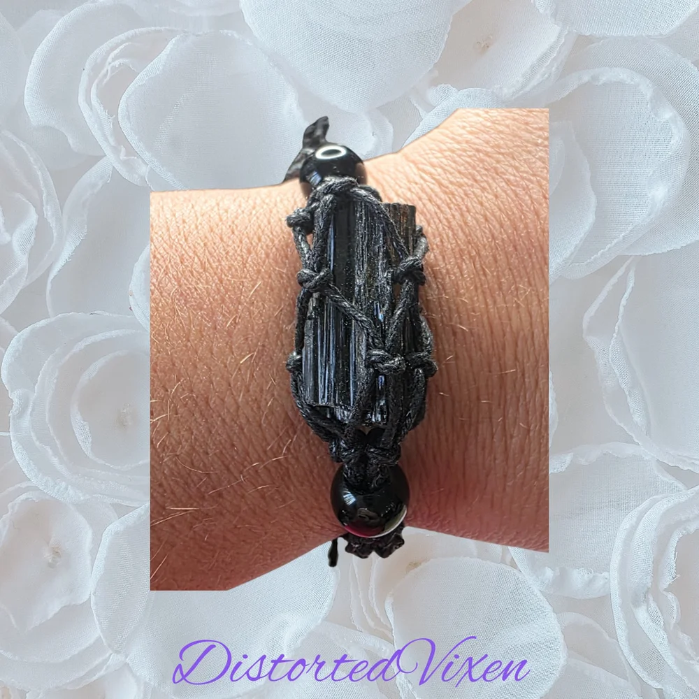 Black Tourmaline Macramé Bracelet, Raw Crystal Protection Bracelet, Grounding St - Picture 2 of 6